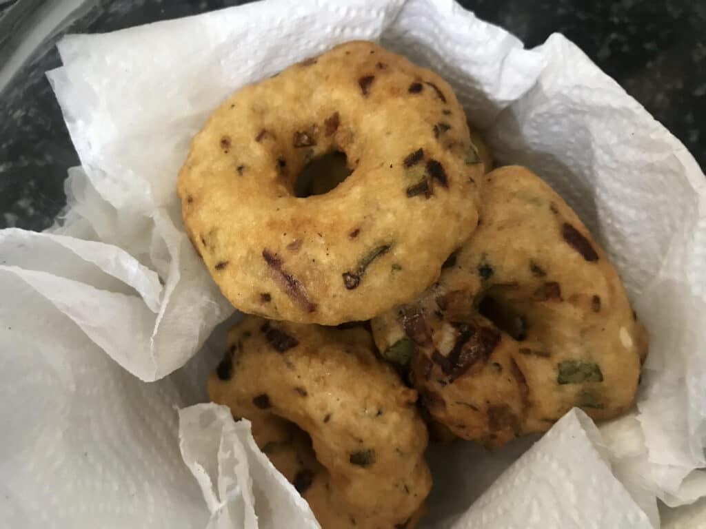 Medhu Vadai